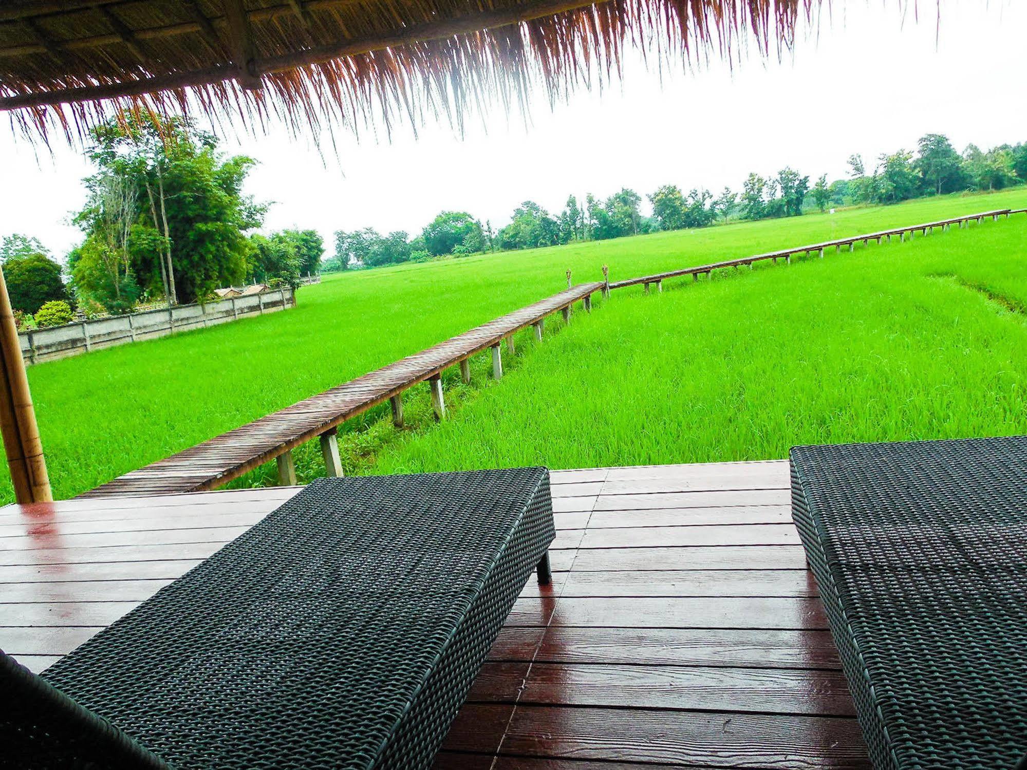 Palm Spa Village Resort Mae Rim Exterior foto
